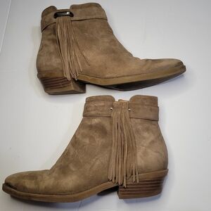 Nine West Willito Suede Fringe Tan Bootie 6M